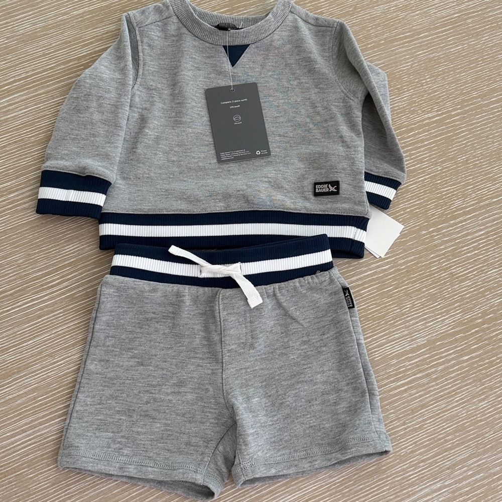 Eddie Bauer Grey Baby Boy Sweatshirt Hoodie and Shorts Set with Navy Trim 12 M - Picture 9 of 9